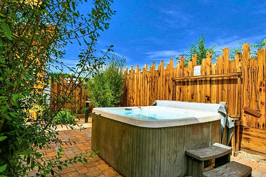 Downtown Kokopelli West 4 - Newly Remodeled Stylish Studio Moab Exterior photo