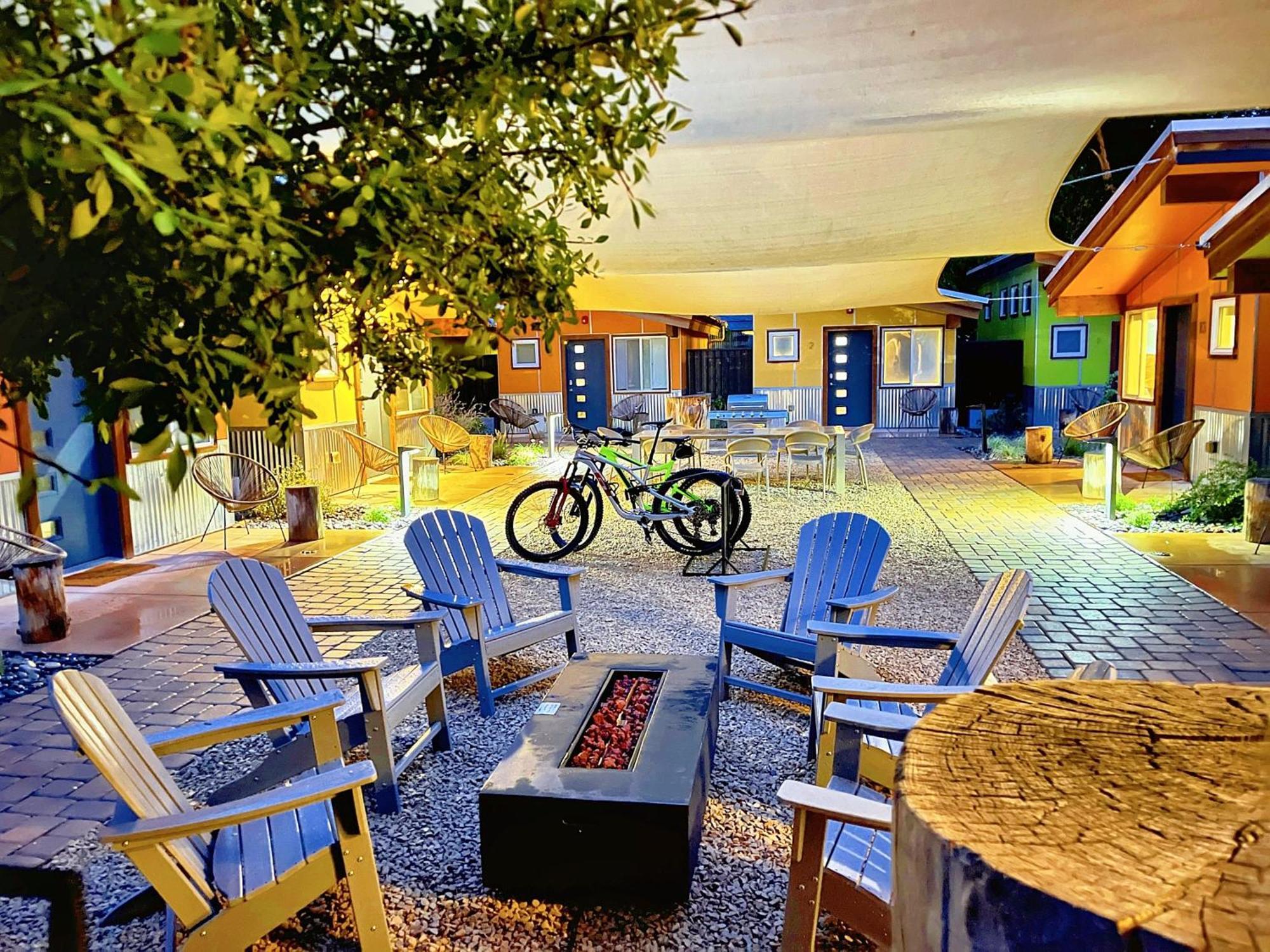 Downtown Kokopelli West 4 - Newly Remodeled Stylish Studio Moab Exterior photo